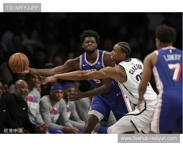76人主场逆转火箭，恩比德乌布雷合砍34分